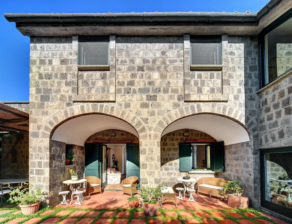 Fondo Turiello Villa Gardens Pool And Guest Services SantʼAgata sui Due Golfi Екстериор снимка