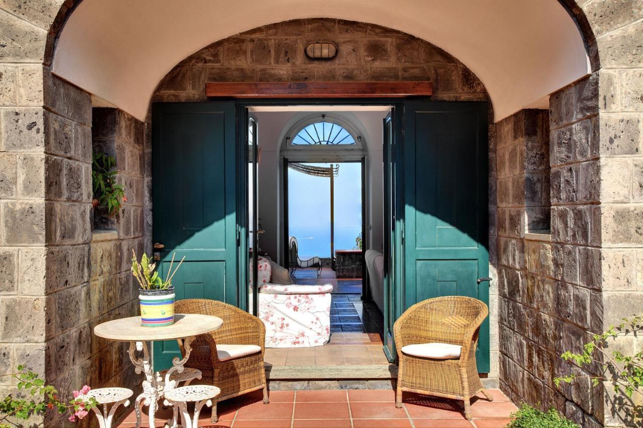 Fondo Turiello Villa Gardens Pool And Guest Services SantʼAgata sui Due Golfi Екстериор снимка